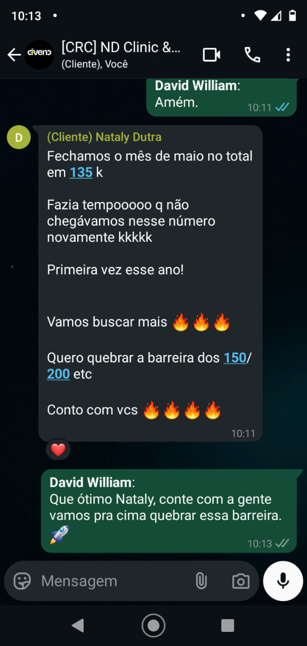 Relato de cliente compartilhado no WhatsApp